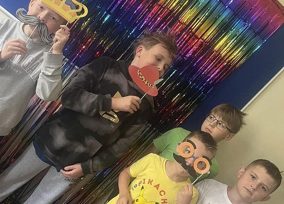 Grafika 27: Dzień Wyrażania Siebie