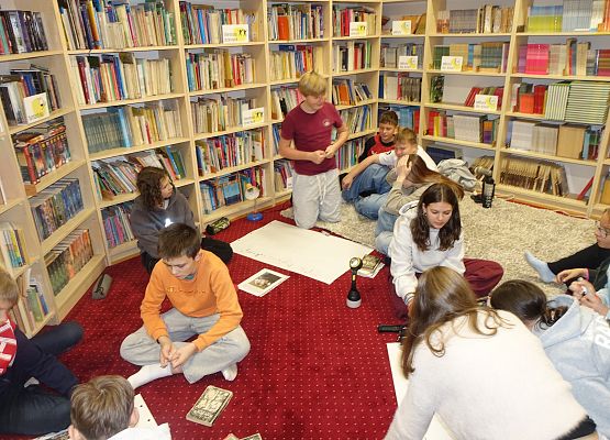 Grafika 5: Akcja NOC BIBLIOTEK w naszej szkolnej bibliotece