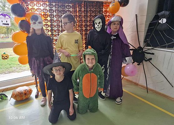 Grafika 20: Dyskoteka z okazji Dnia Dyni i Halloween dla klas I-III