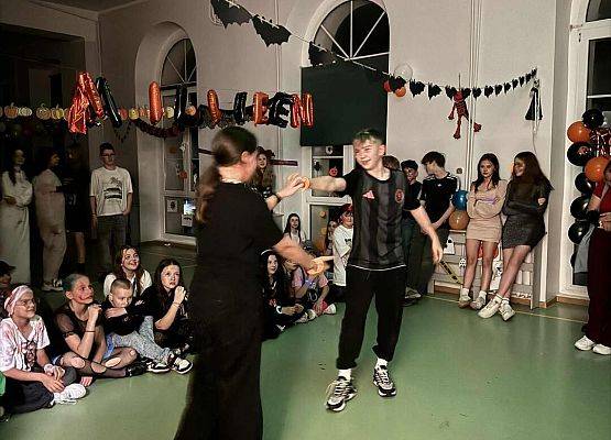 Grafika 6: Dyskoteka Halloweenowa dla klas IV–VIII