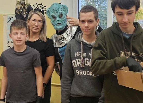 Grafika 3: Kawiarenka Samorządu Uczniowskiego podczas szkolnych dyskotek