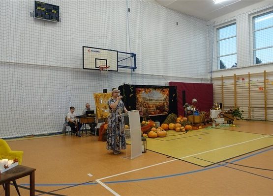 Grafika 40: Dzień Seniora w naszej szkole! 