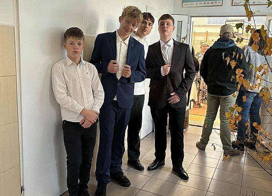 Grafika 53: Fotorelacja z obchodów Dnia Seniora w naszej szkole