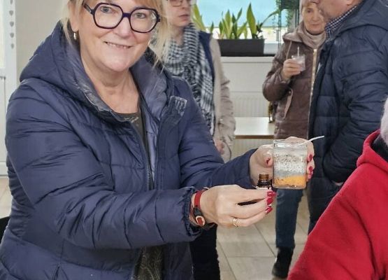 Grafika 1: Promocja czytelnictwa wśród mieszkańców gminy Wicko - spotkanie z seniorami z Żarnowskiej i Łebieńca