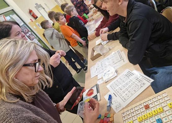 Grafika 5: Światowe Dni Tabliczki Mnożenia w Szkole Podstawowej im. Jana Brzechwy w Wicku