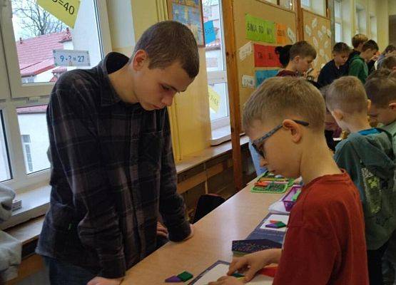 Grafika 7: Światowe Dni Tabliczki Mnożenia w Szkole Podstawowej im. Jana Brzechwy w Wicku