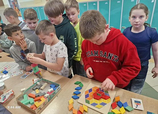 Grafika 14: Światowe Dni Tabliczki Mnożenia w Szkole Podstawowej im. Jana Brzechwy w Wicku