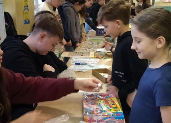 Grafika 40: Światowe Dni Tabliczki Mnożenia w Szkole Podstawowej im. Jana Brzechwy w Wicku