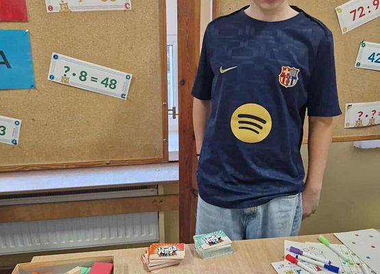 Grafika 53: Światowe Dni Tabliczki Mnożenia w Szkole Podstawowej im. Jana Brzechwy w Wicku