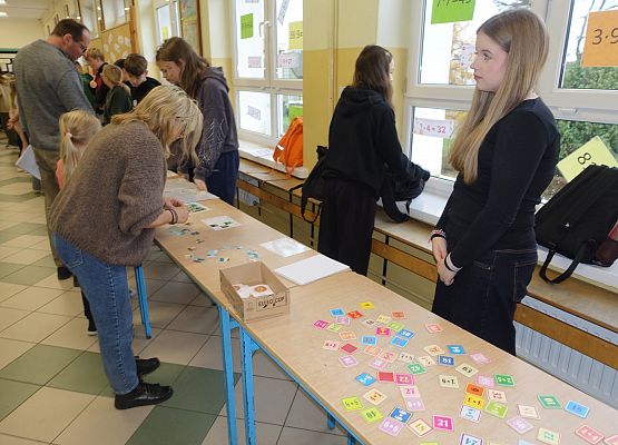 Grafika 62: Światowe Dni Tabliczki Mnożenia w Szkole Podstawowej im. Jana Brzechwy w Wicku