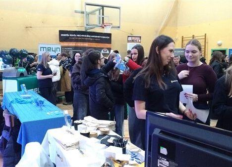 Grafika 2: Wyjazd ósmoklasistów do Lęborka do szkół średnich i branżowych w ramach preorientacji zawodowej