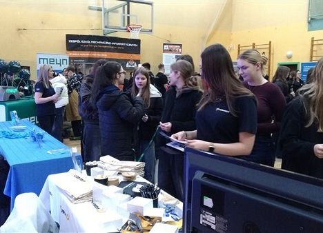 Grafika 3: Wyjazd ósmoklasistów do Lęborka do szkół średnich i branżowych w ramach preorientacji zawodowej