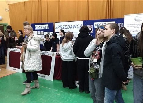 Grafika 5: Wyjazd ósmoklasistów do Lęborka do szkół średnich i branżowych w ramach preorientacji zawodowej