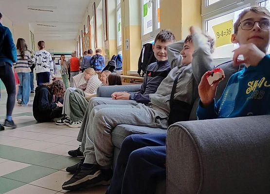 Grafika 9: Dzień Jesieniary w naszej szkole! 