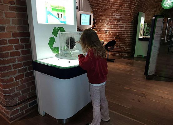 Grafika 19: Edukacyjna wyprawa do Hewelianum! 