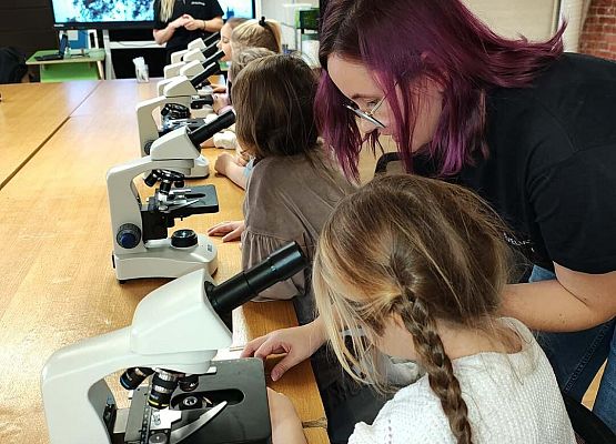 Grafika 20: Edukacyjna wyprawa do Hewelianum! 