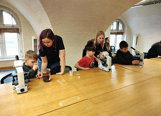 Grafika 28: Edukacyjna wyprawa do Hewelianum! 