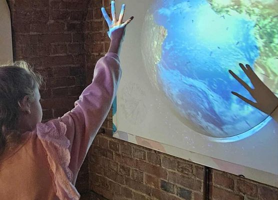 Grafika 33: Edukacyjna wyprawa do Hewelianum! 