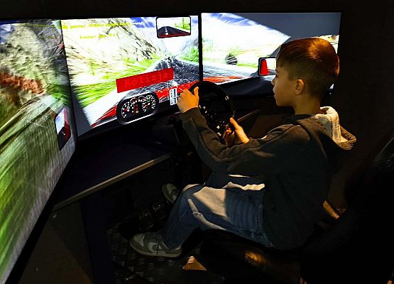 Grafika 41: Edukacyjna wyprawa do Hewelianum! 