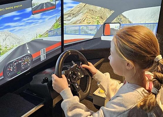 Grafika 45: Edukacyjna wyprawa do Hewelianum! 