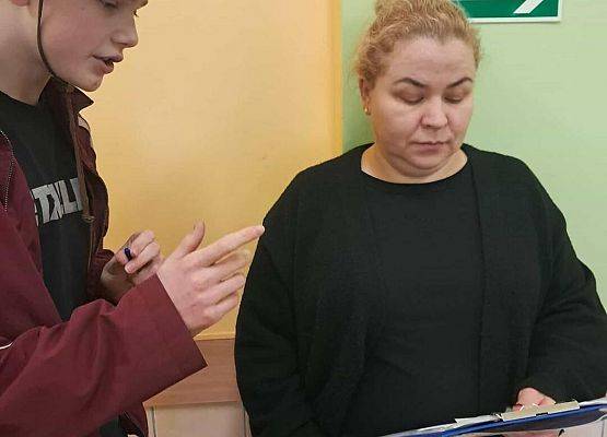 Grafika 14: Szkolny Plebiscyt na Młodzieżowe Słowo Roku 2025 - ankieta