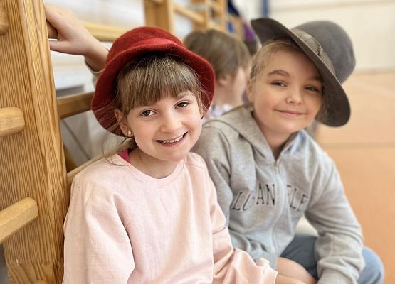 Grafika 2: Obchody Dnia Kapelusza w SP Wicko