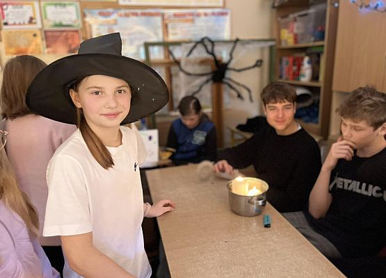 Grafika 10: Andrzejki 2025 w naszej szkole!