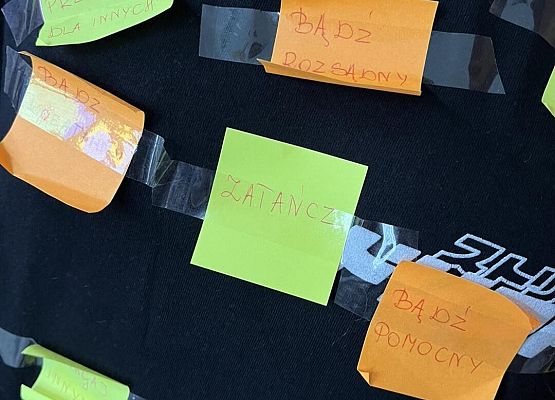 Grafika 16: Andrzejki 2025 w naszej szkole!