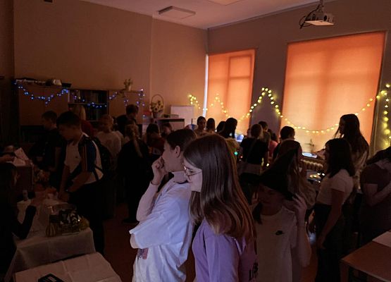 Grafika 1: Andrzejki 2025 w naszej szkole!