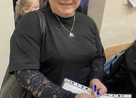 Grafika 25: Szkolny Plebiscyt na Młodzieżowe Słowo Roku 2025 rozstrzygnięty!