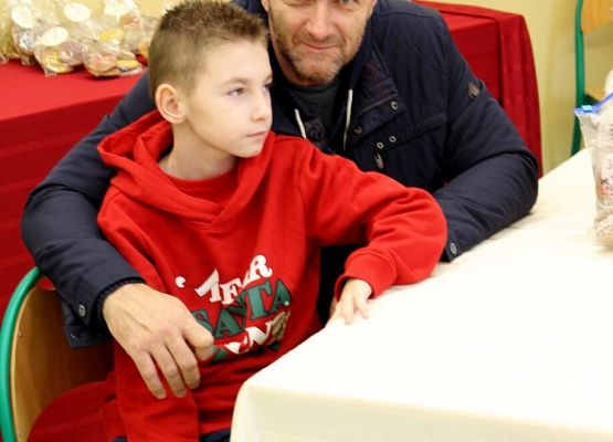 Grafika 15: Rodzinny Kiermasz Świąteczny - Wesołych Mikołajek - fotorelacja z imprezy, cz. I