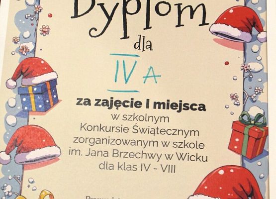 Grafika 40: Rodzinny Kiermasz Świąteczny - Wesołych Mikołajek - fotorelacja z imprezy, cz. I