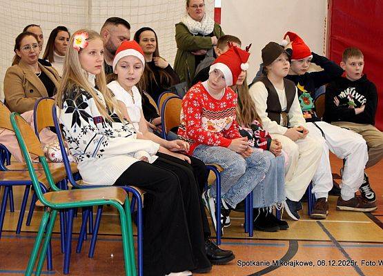 Grafika 10: Rodzinny Kiermasz Świąteczny - Wesołych Mikołajek - fotorelacja z imprezy, cz. III