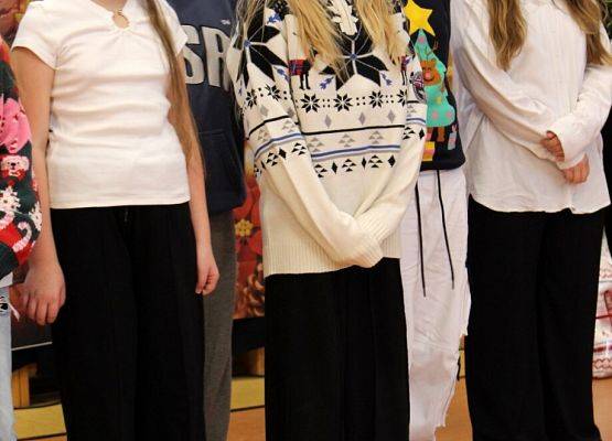 Grafika 13: Rodzinny Kiermasz Świąteczny - Wesołych Mikołajek - fotorelacja z imprezy, cz. III