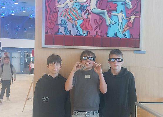 Grafika 20: Wyjazd uczniów klas piątych i szóstych SP Wicko do Teatru Muzycznego w Gdyni