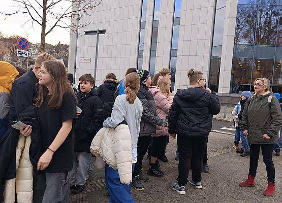 Grafika 14: Wyjazd uczniów klas piątych i szóstych SP Wicko do Teatru Muzycznego w Gdyni