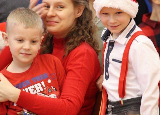 Grafika 26: 1. Fotorelacja z Rodzinnego Kiermaszu Świątecznego, 6 grudnia 2025, cz. I