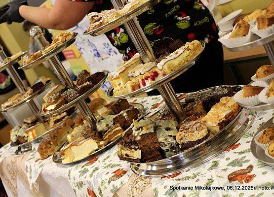 Grafika 4: 2. Fotorelacja z Rodzinnego Kiermaszu Świątecznego, 6 grudnia 2025, cz. II