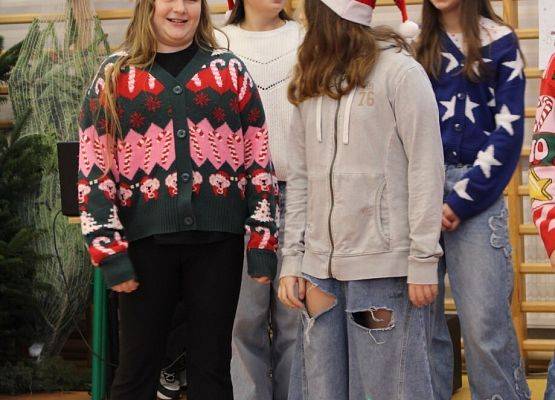 Grafika 34: 2. Fotorelacja z Rodzinnego Kiermaszu Świątecznego, 6 grudnia 2025, cz. II