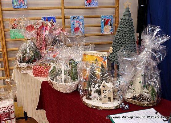 Grafika 4: 3. Fotorelacja z Rodzinnego Kiermaszu Świątecznego, 6 grudnia 2025, cz. III