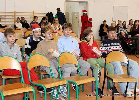 Grafika 8: 3. Fotorelacja z Rodzinnego Kiermaszu Świątecznego, 6 grudnia 2025, cz. III