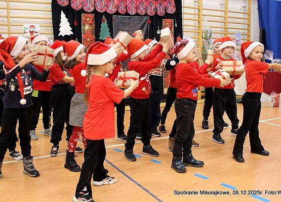 Grafika 30: 3. Fotorelacja z Rodzinnego Kiermaszu Świątecznego, 6 grudnia 2025, cz. III