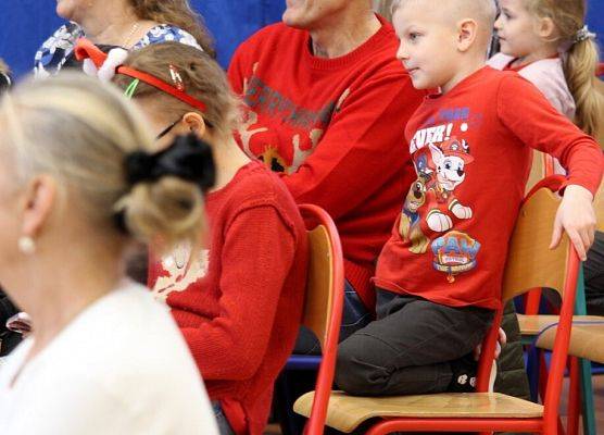 Grafika 33: 3. Fotorelacja z Rodzinnego Kiermaszu Świątecznego, 6 grudnia 2025, cz. III