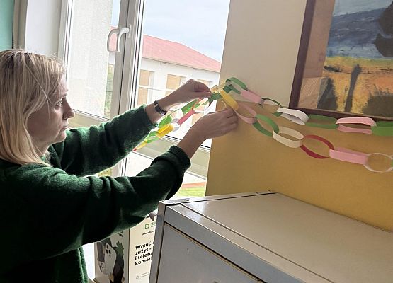 Grafika 2: Świąteczna atmosfera opanowała nasze szkolne korytarze!