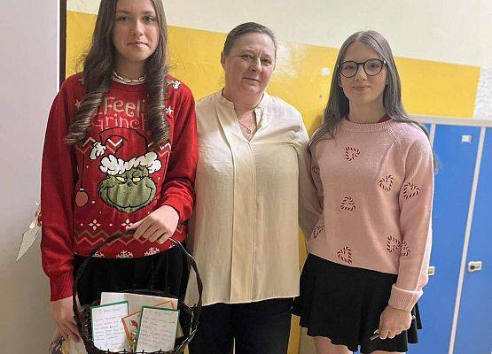 Grafika 3: Świąteczna niespodzianka w naszej szkole!