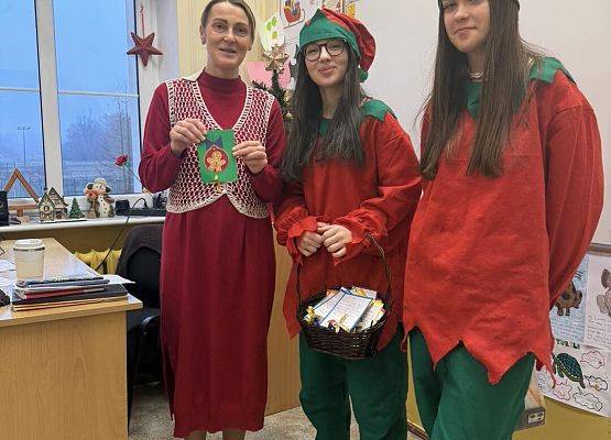 Grafika 6: Świąteczna niespodzianka w naszej szkole!