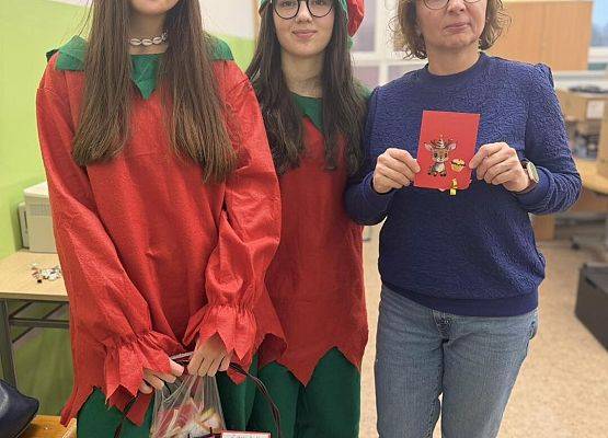 Grafika 7: Świąteczna niespodzianka w naszej szkole!