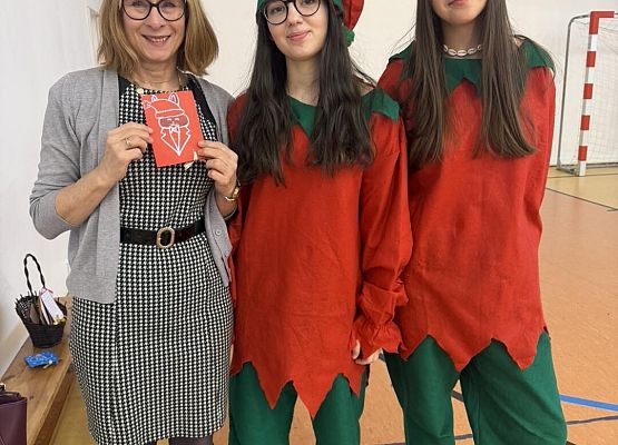 Grafika 18: Świąteczna niespodzianka w naszej szkole!