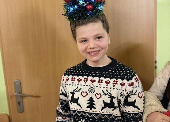 Grafika 11: Dzień Świątecznego Sweterka