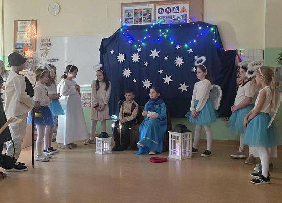 Grafika 26: Wigilie klasowe 2025